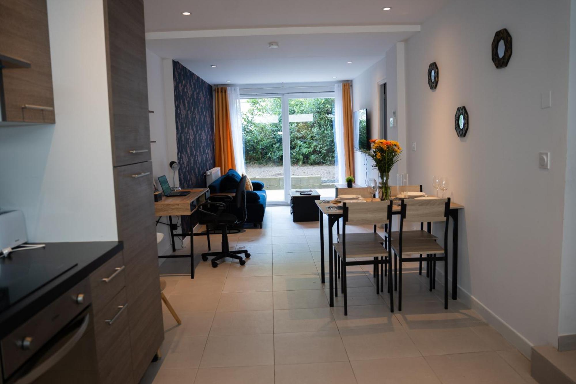 Le Bathalzar Apartment วีเนิฟดัสก์ ภายนอก รูปภาพ
